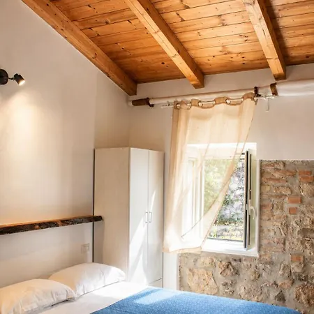 Altamarea Apartamento *